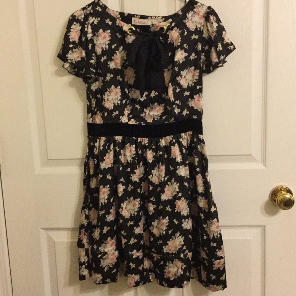 EUC Dahlia dress from ModCloth
